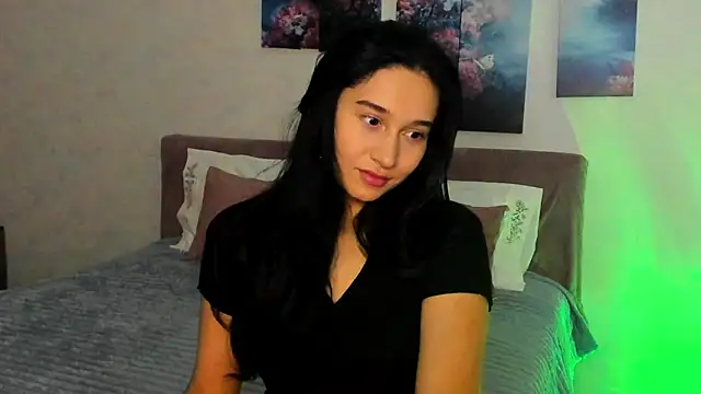 Snapshot of Camilla__Noor chatting on June 2026 05:06:02 PM Camilla Noor online show from June 2026 05:06:02 PM