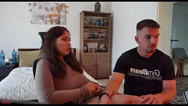 RosieBonbon online show from June 2026 12:05:02 PM