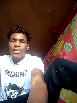 Snapshot of dantecruz19 chatting on July 2026 10:38:02 PM dantecruz19 online show from July 2026 10:38:02 PM