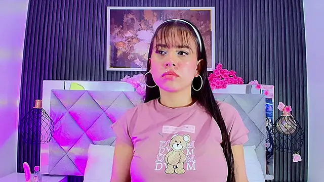 Aitana Petite online show from June 2026 11:54:01 AM