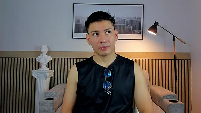 marcuswildx2 online show from June 2026 04:00:02 PM
