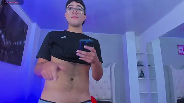 Snapshot of Thiago_Monaco chatting on June 2026 09:41:01 PM Thiago Monaco online show from June 2026 09:41:01 PM