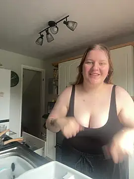 Curvy Vanilla online show from June 2026 01:09:02 PM