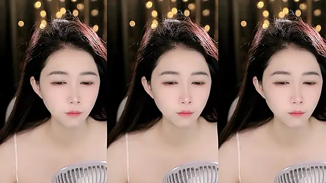 Snapshot of Peach_zzz chatting on June 2026 10:03:02 PM Peach zzz online show from June 2026 10:03:02 PM