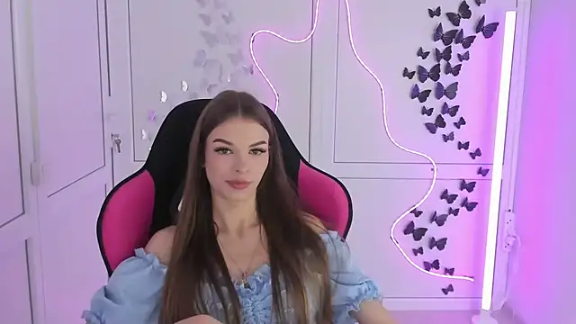 KaterineSunny online show from June 2026 12:17:01 PM