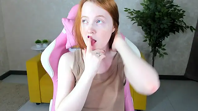 ari-kittyy online show from June 2026 04:13:01 AM