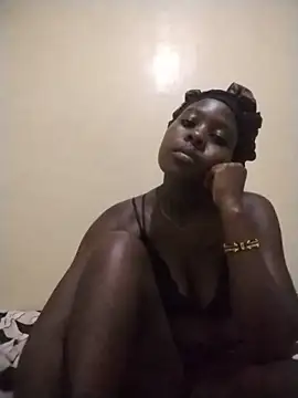 Snapshot of pressures_winnie chatting on June 2026 03:40:01 PM pressures winnie online show from June 2026 03:40:01 PM