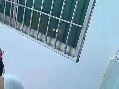 Snapshot of F-shui chatting on June 2026 02:11:01 PM F-shui online show from June 2026 02:11:01 PM