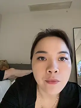 qianduoduo521 online show from July 2026 02:23:02 PM