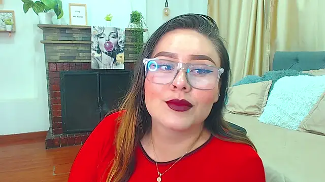 Khalia  online show from June 2026 06:52:01 PM