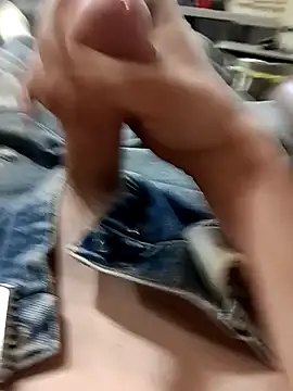 Mstrdstrctn7 online show from April 2026 06:43:01 PM