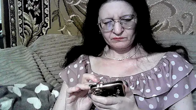 Snapshot of Dear_Annet chatting on June 2026 08:24:01 PM Dear Annet online show from June 2026 08:24:01 PM