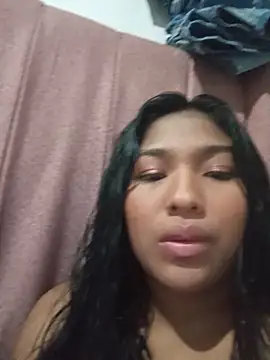 MoonMua online show from June 2026 02:42:01 AM