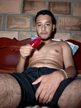 Thiago Stone1 online show from July 2026 11:14:01 PM