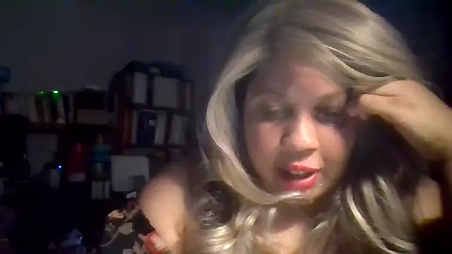 Snapshot of NotEvenPretty chatting on June 2026 12:25:02 PM NotEvenPretty online show from June 2026 12:25:02 PM