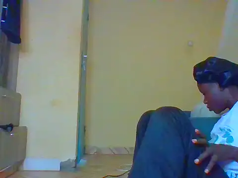 Snapshot of candycrusha chatting on August 2026 06:15:02 AM candycrusha online show from August 2026 06:15:02 AM