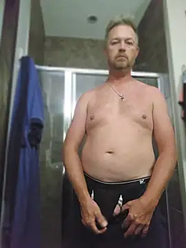 Snapshot of BlueEyedSilverFox chatting on July 2026 06:17:02 AM BlueEyedSilverFox online show from July 2026 06:17:02 AM