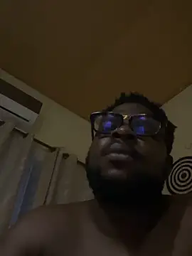Snapshot of nnnbvv chatting on June 2026 06:11:01 PM nnnbvv online show from June 2026 06:11:01 PM