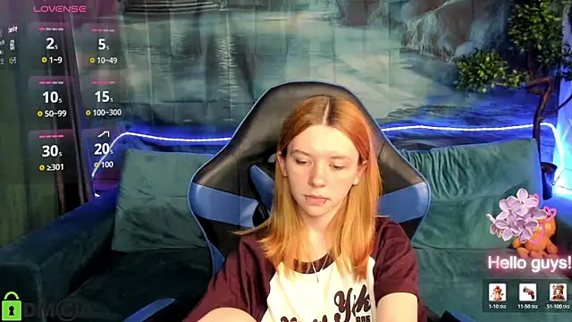 Snapshot of CarolInWonderland chatting on June 2026 01:00:02 PM CarolInWonderland online show from June 2026 01:00:02 PM