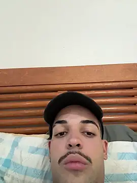 caio18b online show from June 2026 06:41:01 PM