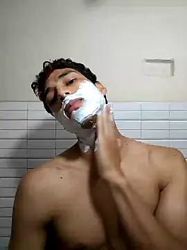 0hmbre0 online show from June 2026 09:30:01 PM