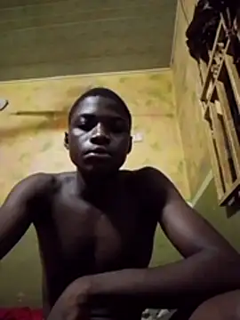 Youngchidi1 online show from July 2026 10:41:01 PM