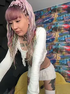 MoonAndDagger online show from June 2026 12:30:01 AM