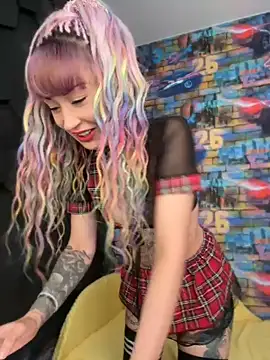 MoonAndDagger online show from June 2026 12:46:01 AM