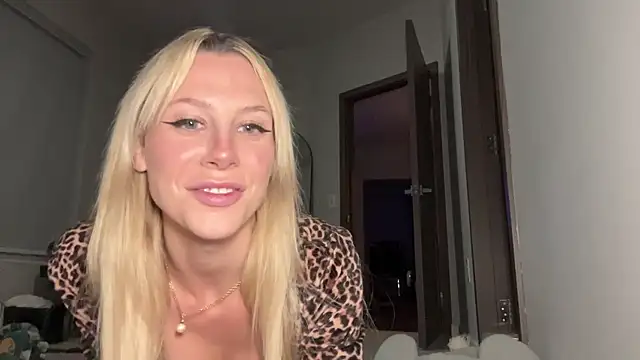 Snapshot of chelseapaigee chatting on July 2026 04:04:02 AM chelseapaigee online show from July 2026 04:04:02 AM