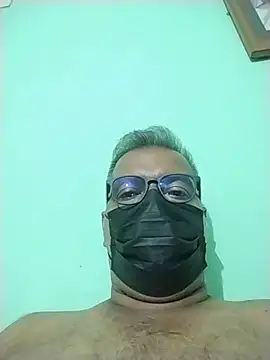 daddys small dick online show from June 2026 04:29:01 PM