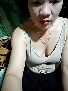 Snapshot of Eirlys-baby chatting on July 2026 01:19:01 AM Eirlys-baby online show from July 2026 01:19:01 AM