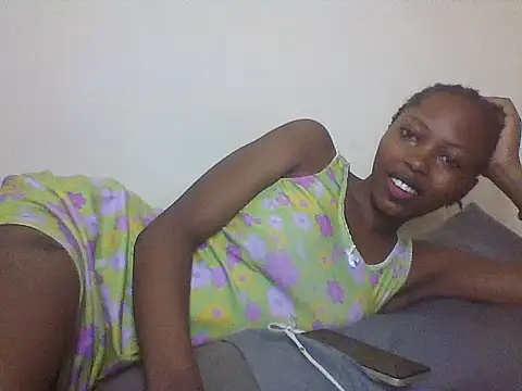 Snapshot of skylerviky chatting on June 2026 01:25:01 PM skylerviky online show from June 2026 01:25:01 PM
