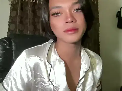 Snapshot of Justine0419 chatting on June 2026 07:02:02 PM Justine0419 online show from June 2026 07:02:02 PM