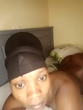 Snapshot of mkunduthe chatting on June 2026 12:37:01 PM mkunduthe online show from June 2026 12:37:01 PM