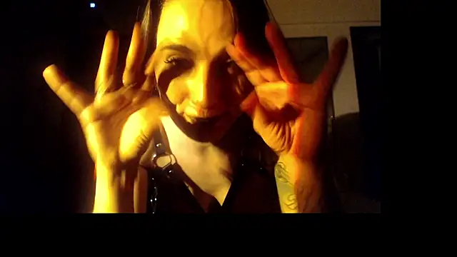 ffoxylady online show from July 2026 07:02:02 AM