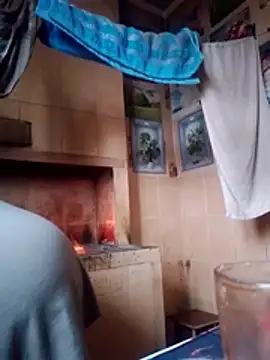 oksana72 online show from February 2026 07:27:01 AM