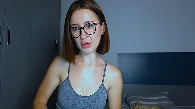 sofiacrystal online show from June 2026 03:50:02 AM