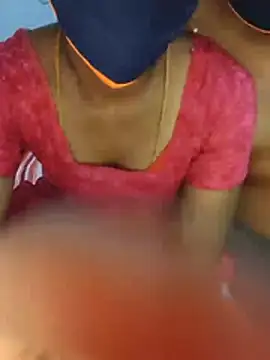 Snapshot of sweet_saranya chatting on July 2026 04:32:01 AM sweet saranya online show from July 2026 04:32:01 AM
