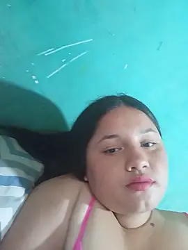 Snapshot of Yulisa_70 chatting on June 2026 02:28:02 PM Yulisa 70 online show from June 2026 02:28:02 PM