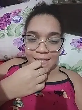 Snapshot of Esquetadinhas chatting on August 2026 02:02:02 AM Esquetadinhas online show from August 2026 02:02:02 AM