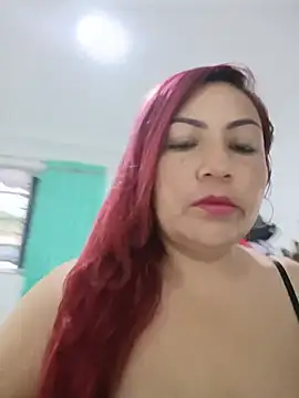 Agata Traviesa online show from June 2026 10:49:01 AM