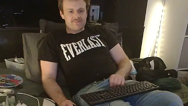 Snapshot of kinkyboipig chatting on July 2026 08:52:02 PM kinkyboipig online show from July 2026 08:52:02 PM