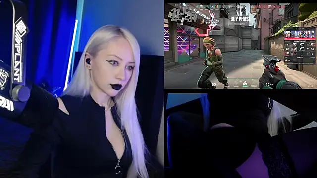 Snapshot of roxxyrowe chatting on June 2026 03:25:01 AM roxxyrowe online show from June 2026 03:25:01 AM