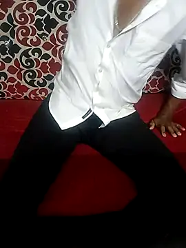 Snapshot of Lawrencedlkk007 chatting on March 2025 01:53:02 PM Lawrencedlkk007 online show from March 2025 01:53:02 PM