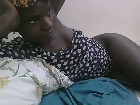 ebonypetite2 online show from July 2026 06:00:02 PM