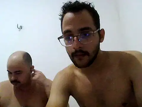 Snapshot of casal_jj23 chatting on June 2026 03:29:01 AM casal jj23 online show from June 2026 03:29:01 AM
