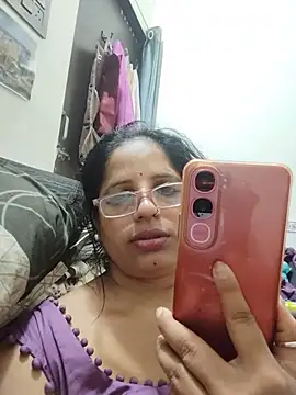 Snapshot of SWEETY01990 chatting on July 2026 05:41:01 PM SWEETY01990 online show from July 2026 05:41:01 PM