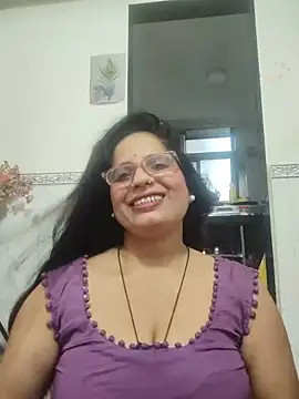 Snapshot of SWEETY01990 chatting on July 2026 09:01:01 AM SWEETY01990 online show from July 2026 09:01:01 AM