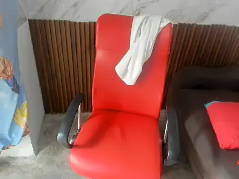 Snapshot of palo_largo_ chatting on June 2026 07:27:01 PM palo largo online show from June 2026 07:27:01 PM