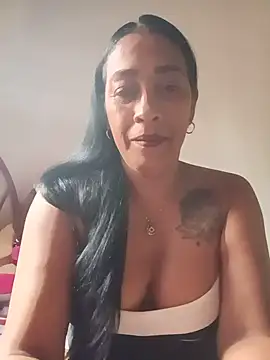 candelahot10 online show from June 2026 12:44:01 PM